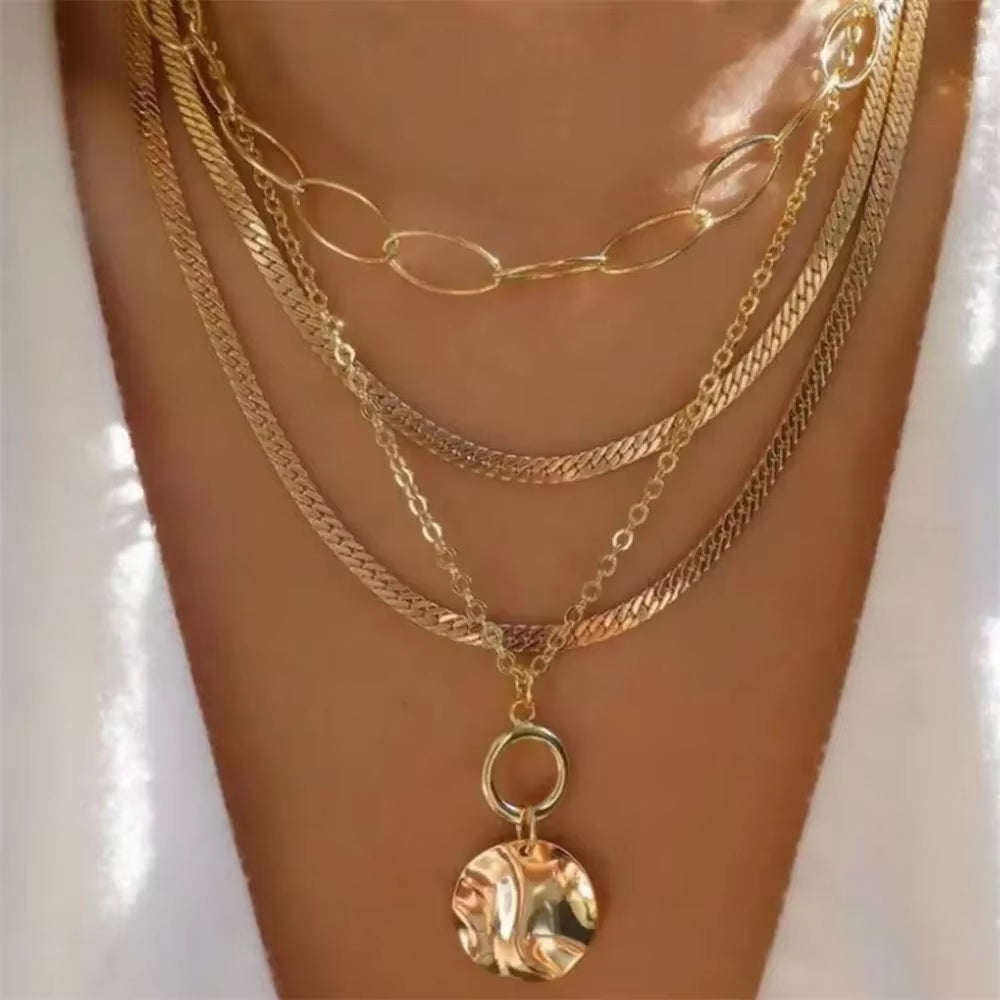 Hawaiian Hibiscus Flower Pendant Necklace – a Symbol of Love, Culture, and Beauty